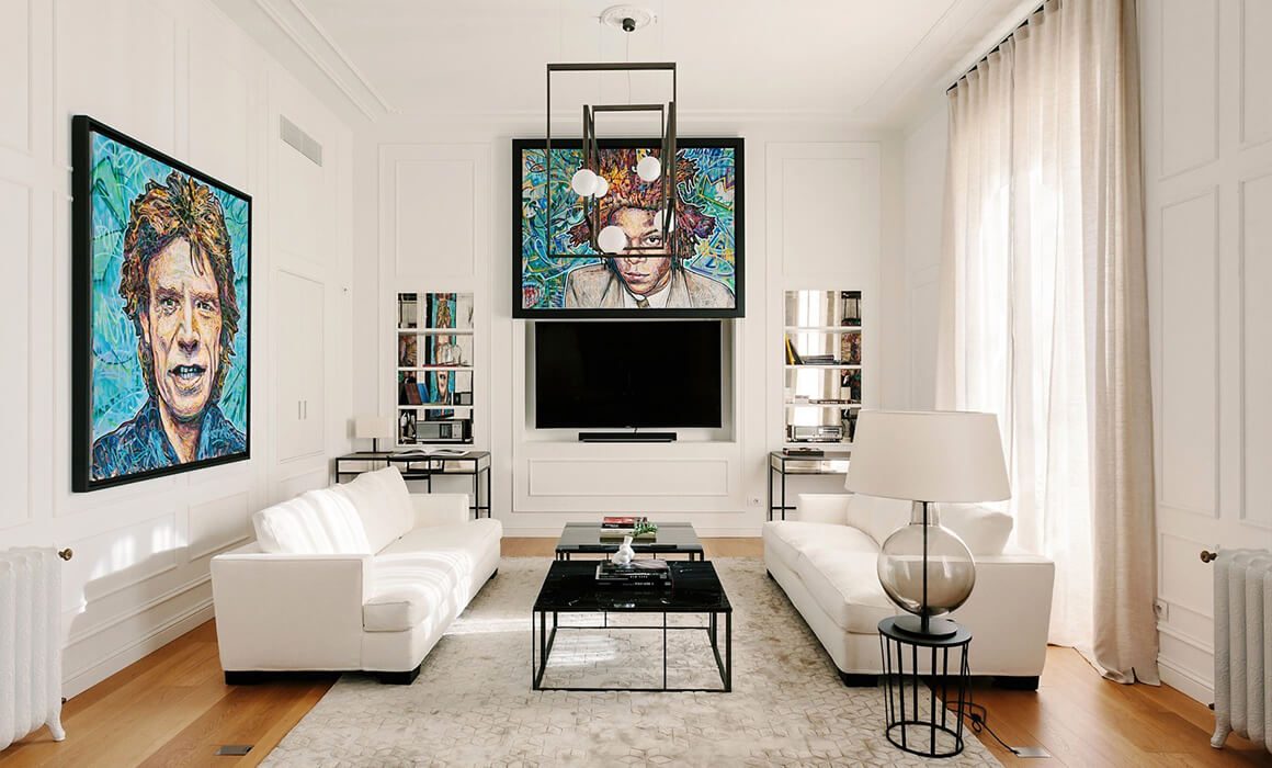 Luxury Single Room Art Suite